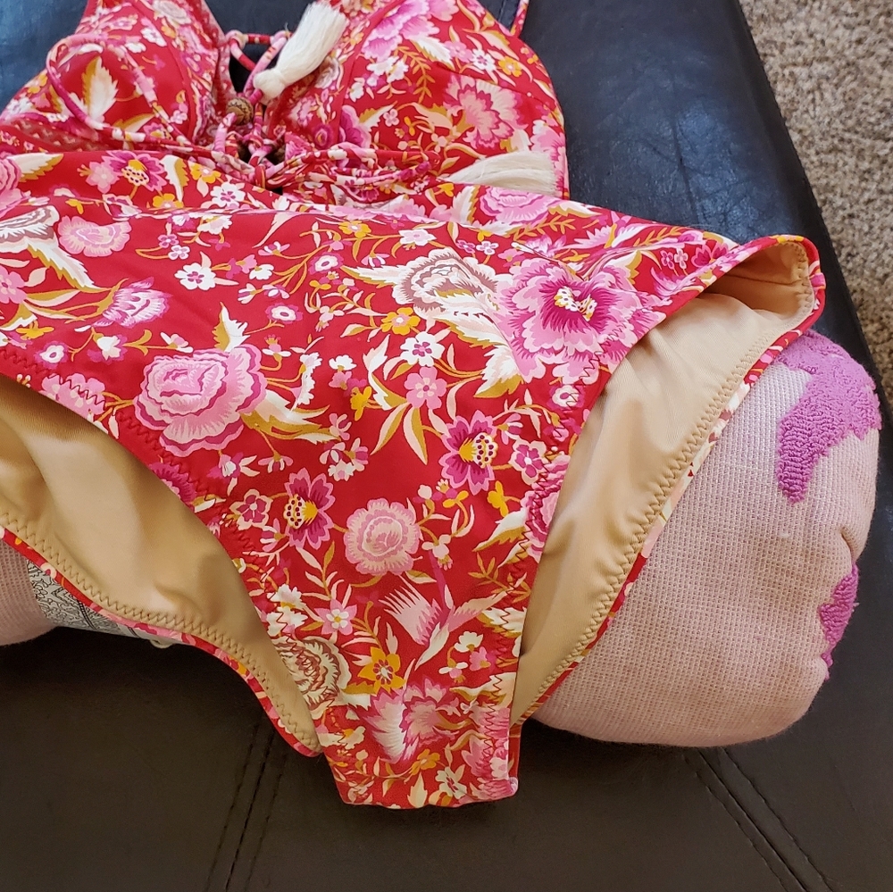 NWOT Spell & The Gypsy Collective Babushka Lace Up FIRM - Picture 10 of 10